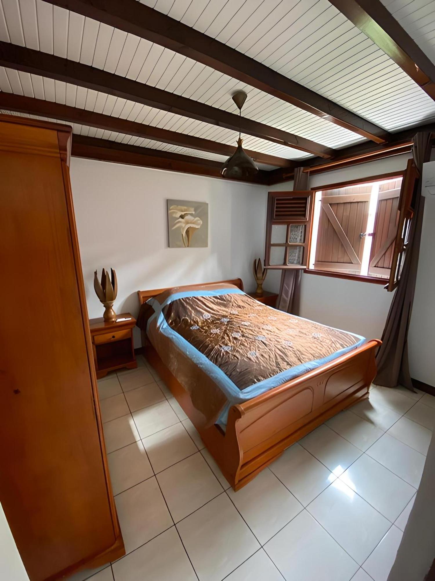 Les Villas Pameyaque 2 F2 Avec 1 Piscine Et 1 F3 Avec 1 Piscine, Superbe Vue Sur La Mer Riviere-Salee Exteriör bild