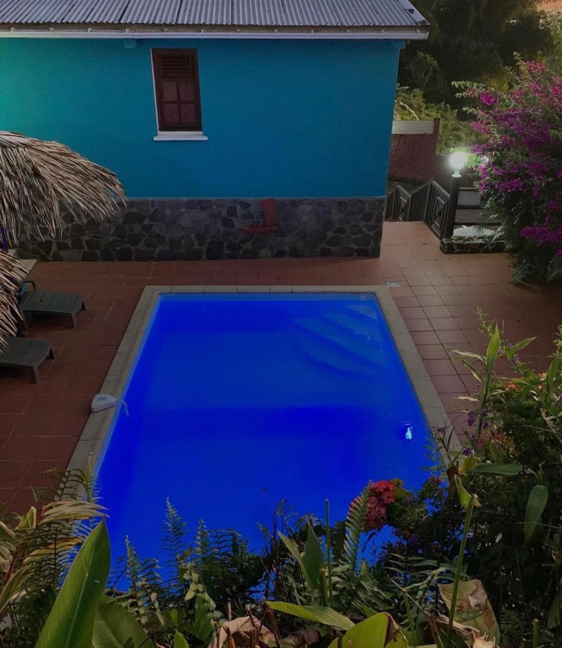 Les Villas Pameyaque 2 F2 Avec 1 Piscine Et 1 F3 Avec 1 Piscine, Superbe Vue Sur La Mer Riviere-Salee Exteriör bild