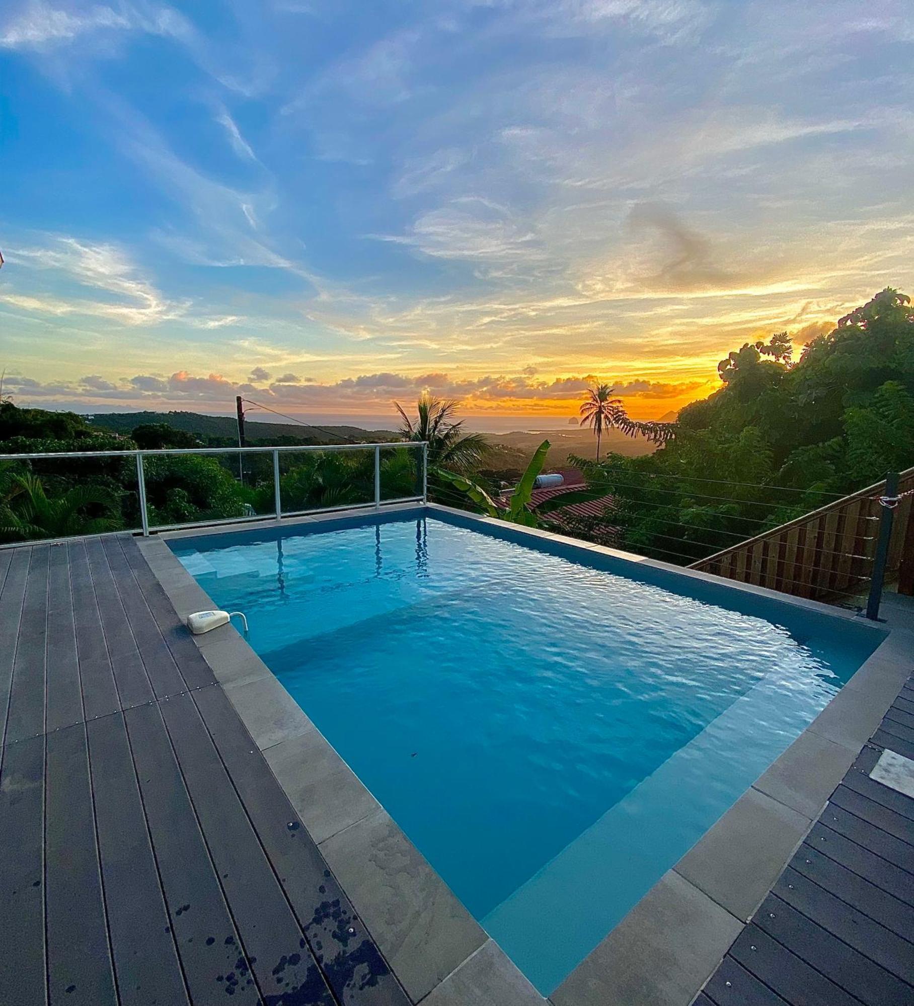 Les Villas Pameyaque 2 F2 Avec 1 Piscine Et 1 F3 Avec 1 Piscine, Superbe Vue Sur La Mer Riviere-Salee Exteriör bild